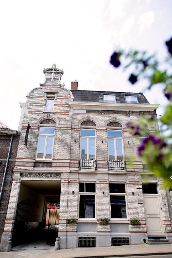 Hotel De La Poste Ellezelles Exterior photo